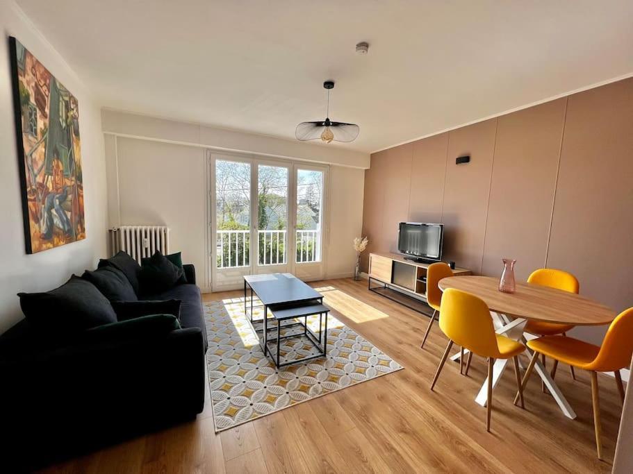 Ferienwohnung T2 Lumineux Refais A Neuf Avec Parking ! Lorient Exterior foto