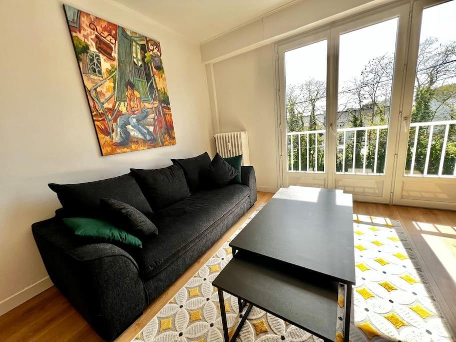Ferienwohnung T2 Lumineux Refais A Neuf Avec Parking ! Lorient Exterior foto